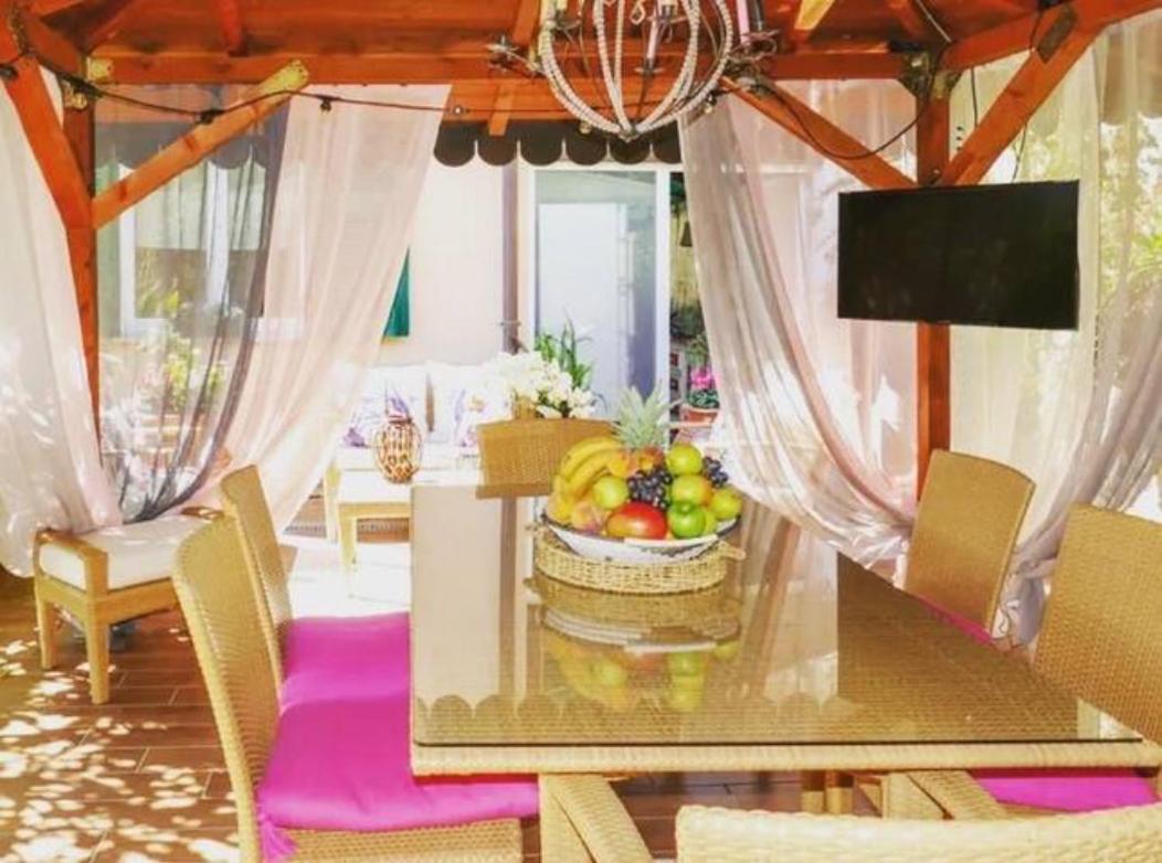 Villa Casa Perfetta Per Grandi Famiglie, Con Jacuzzi Bevera  Exterior foto